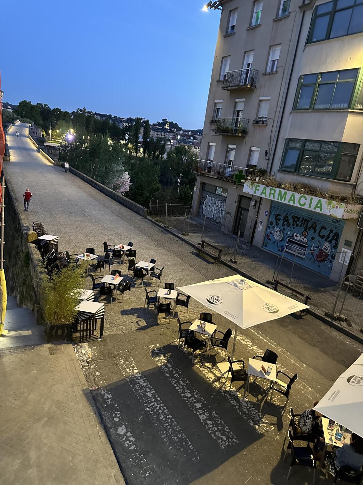Apartamento Puente Romano Ourense Exterior foto